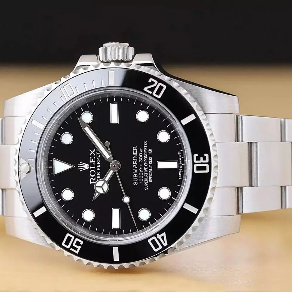 New Rolex Submariner Mens 40mm Black Dial Watch With Box